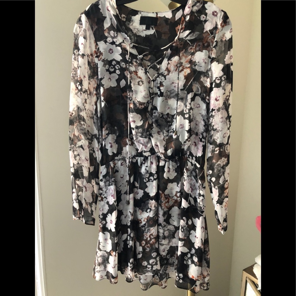 Intermix dress size M